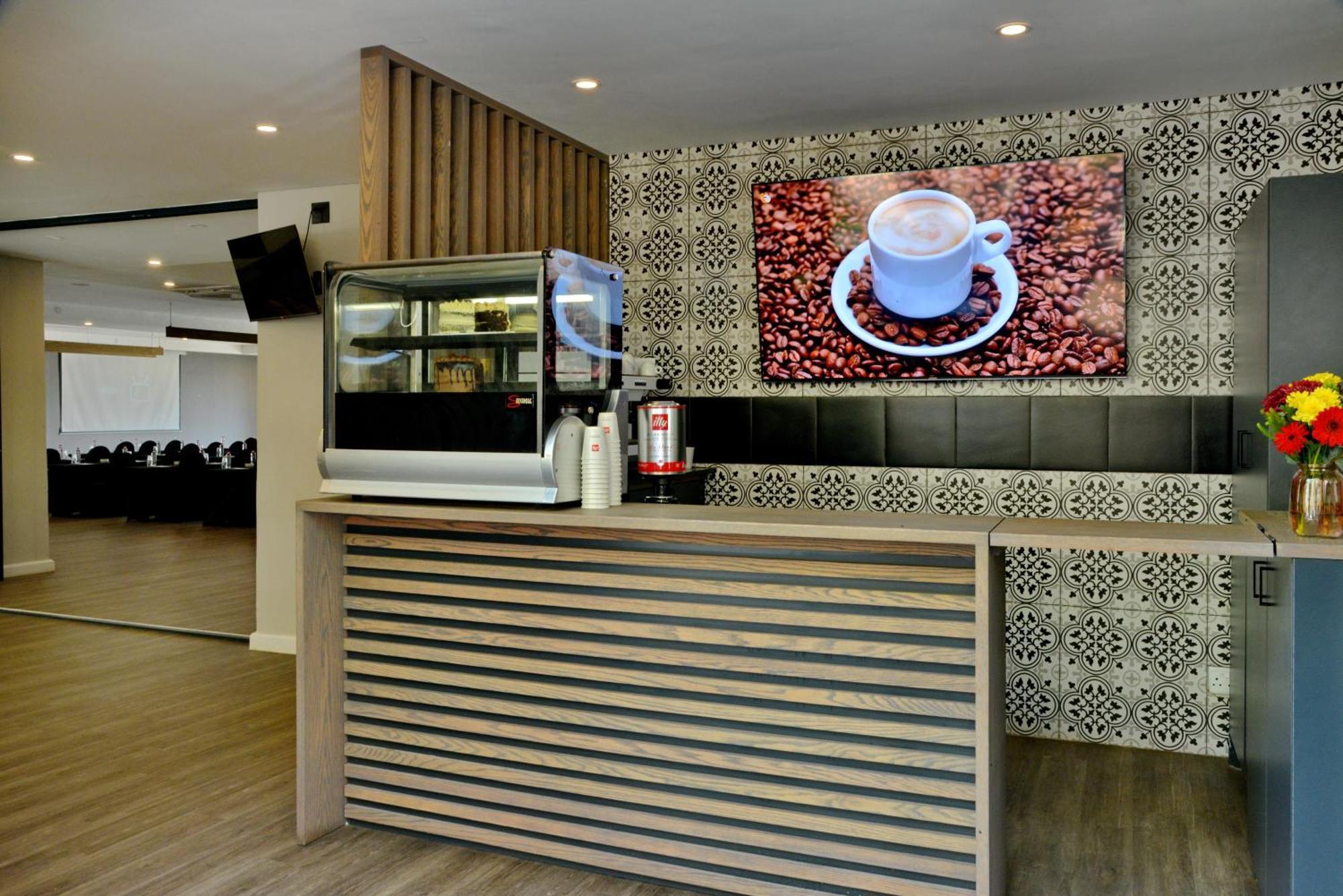 Seasons Golf, Leisure, Spa Hartbeespoort Exterior foto